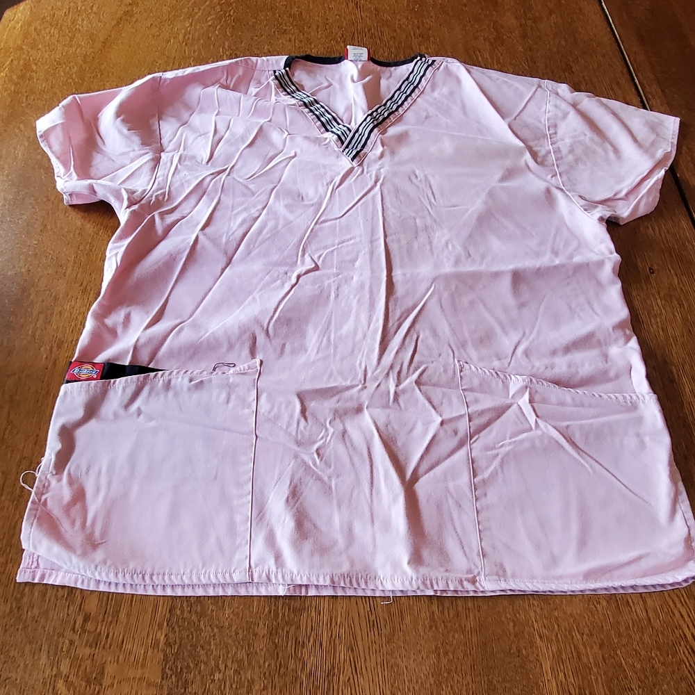 Dickies scrub top